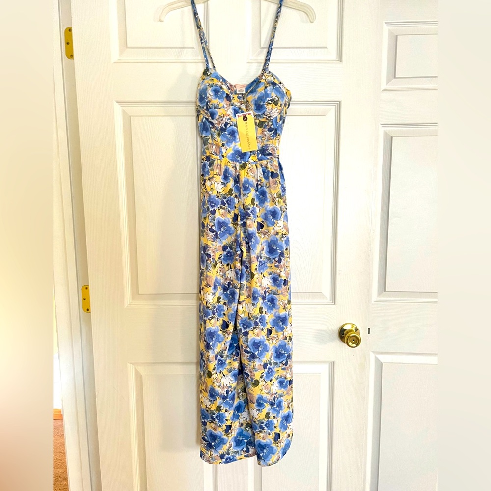 Blue flower romper - Picture 1 of 4
